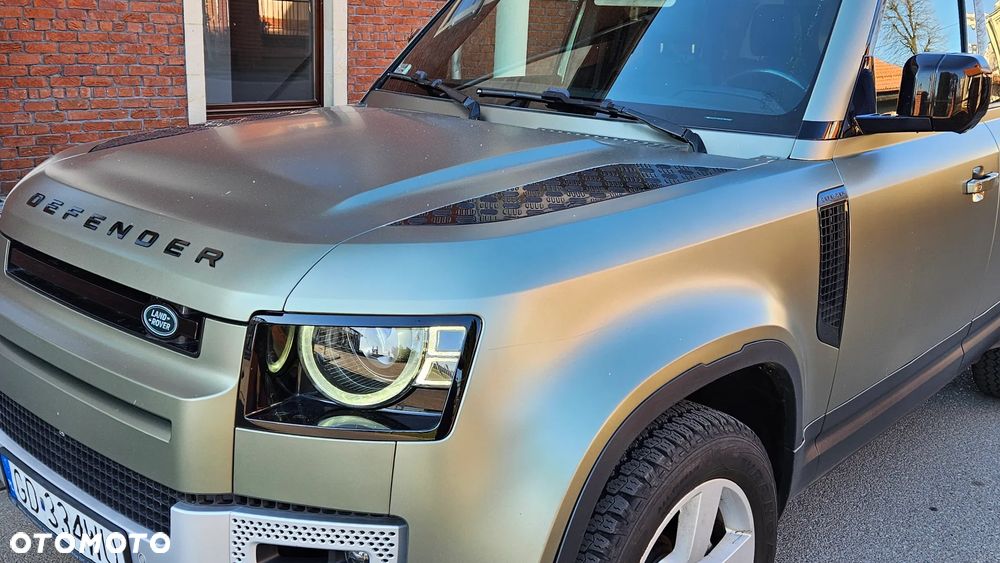 Land Rover Defender - 7