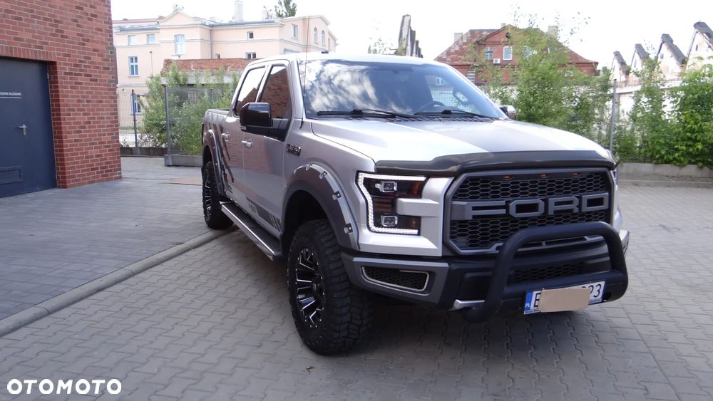 Ford F150 - 8