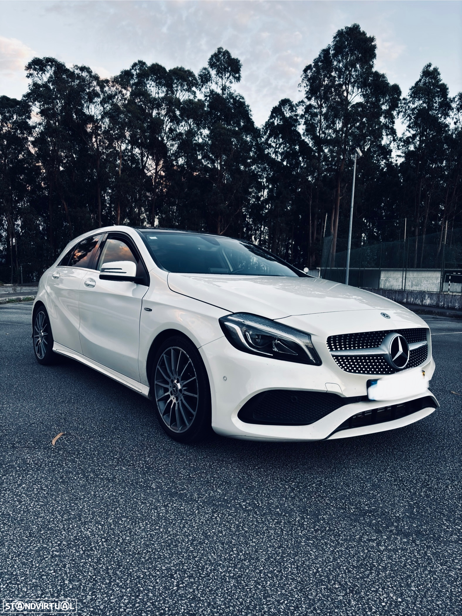 Mercedes-Benz A 180 d AMG Line - 4