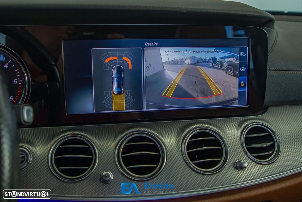 Mercedes-Benz E 220 d AMG - 24