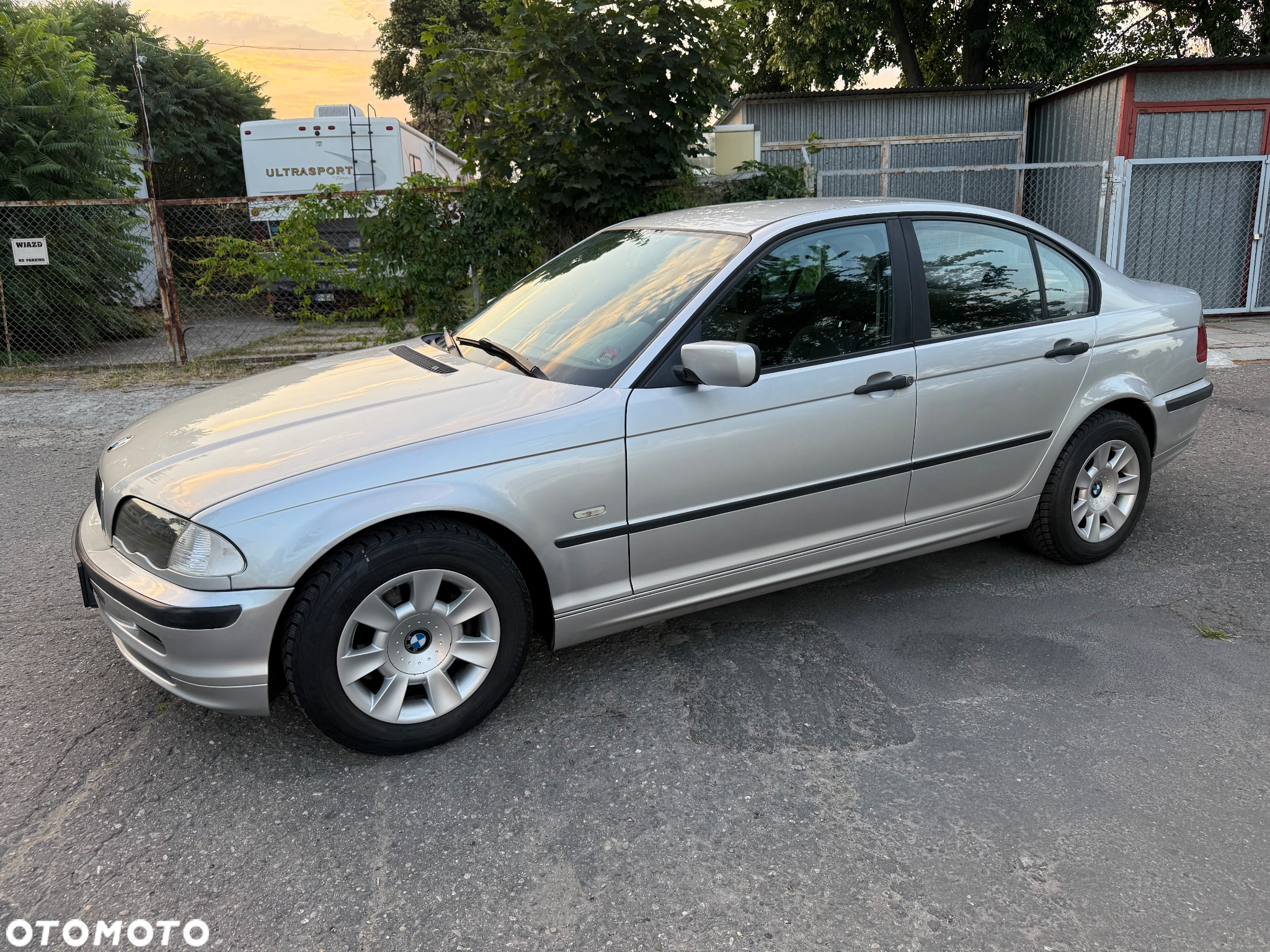 BMW Seria 3 320d - 9