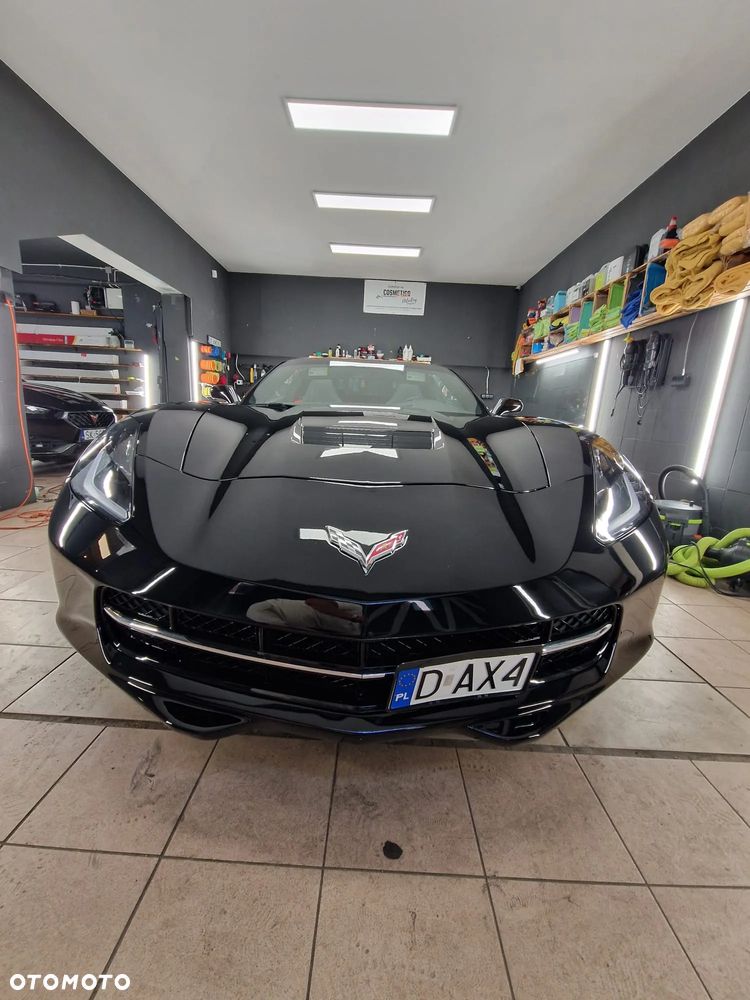 Chevrolet Corvette - 2