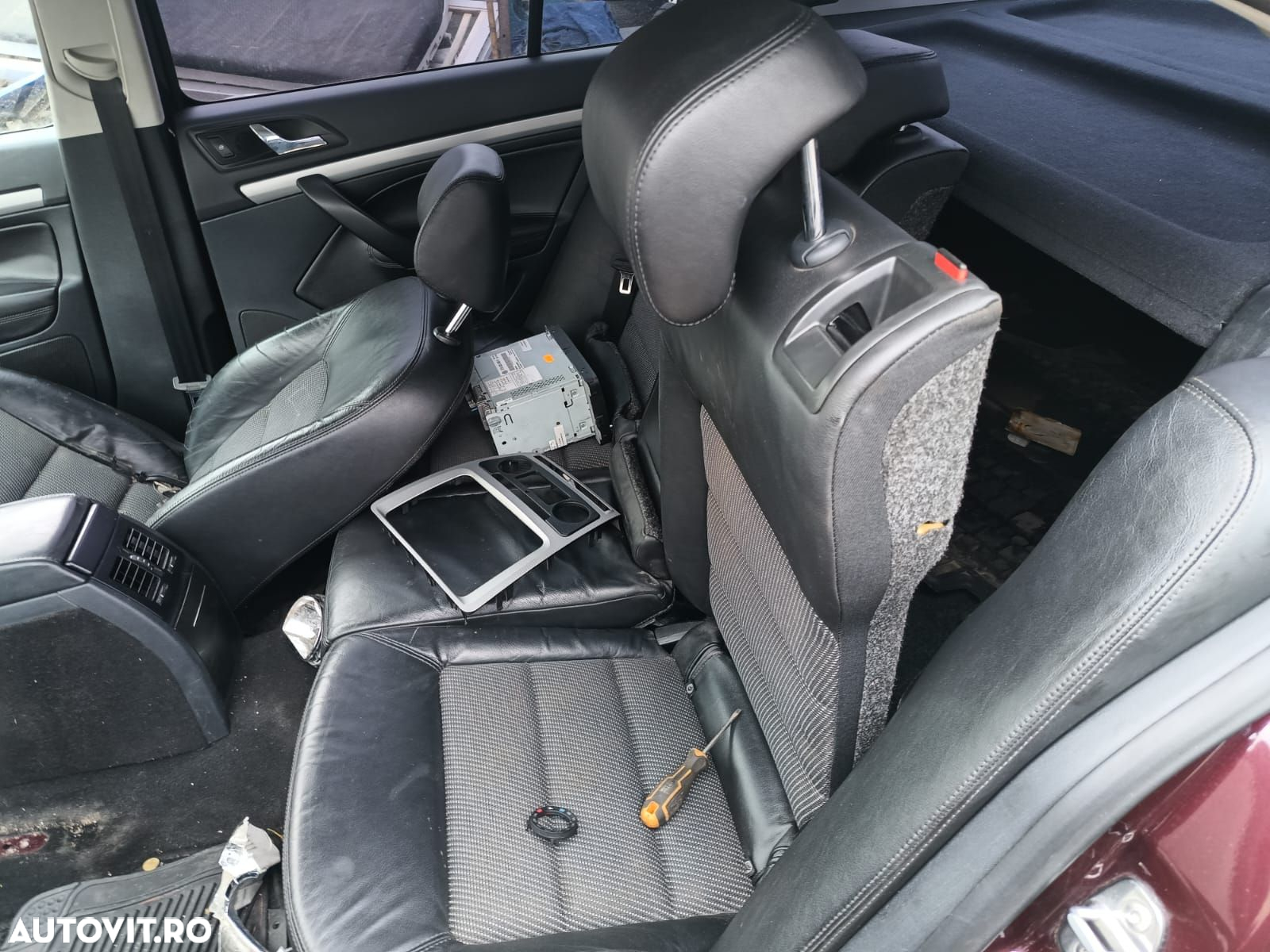 Consola centrala Skoda Octavia 2 [facelift] [2008 - 2013] 1.6 tdi CAY - 9
