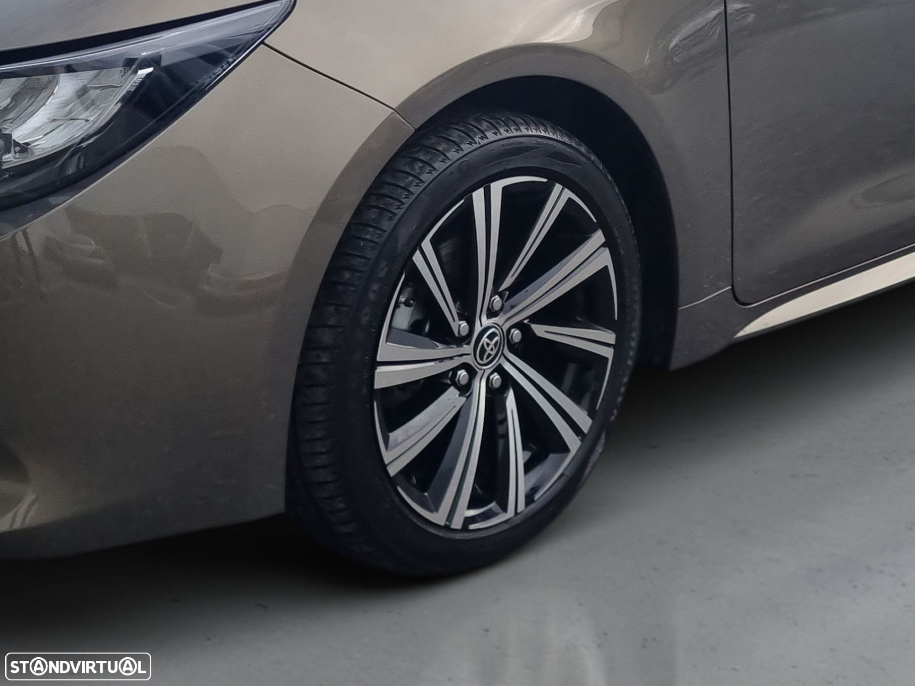 Toyota Corolla 1.8 Hybrid Comfort+P.Sport - 5