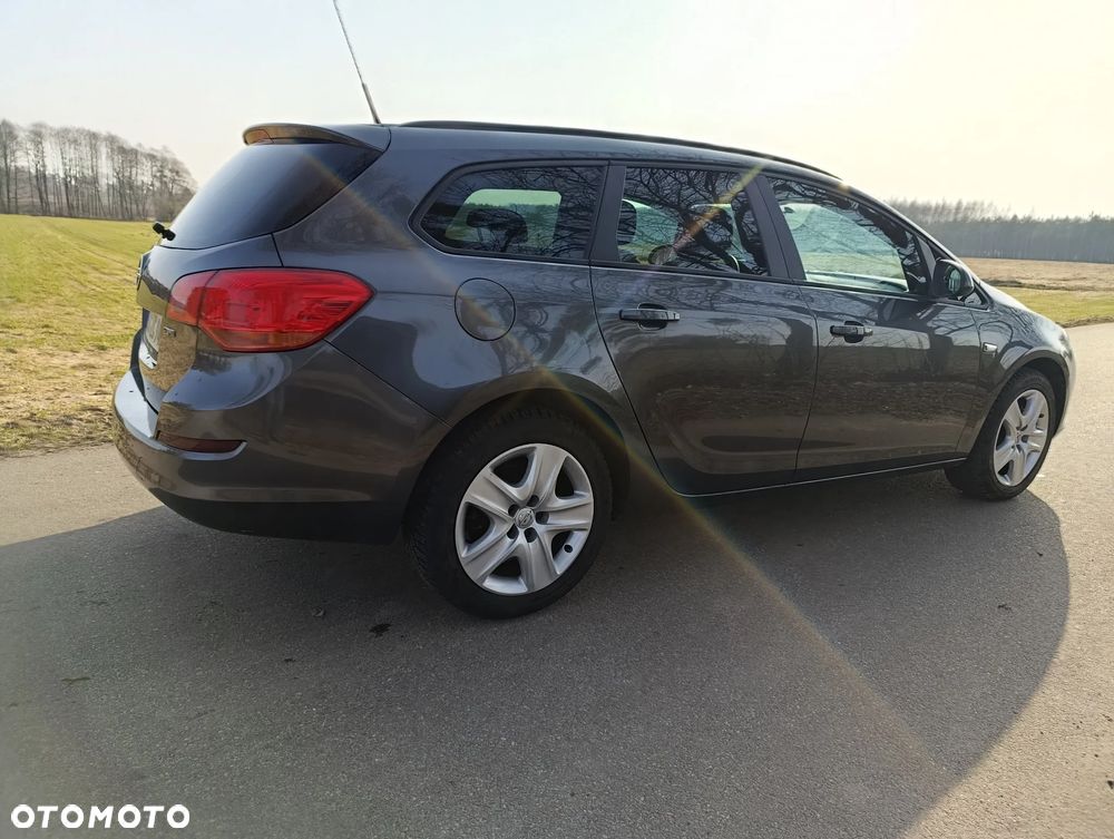 Opel Astra 2.0 CDTI DPF Sport - 7
