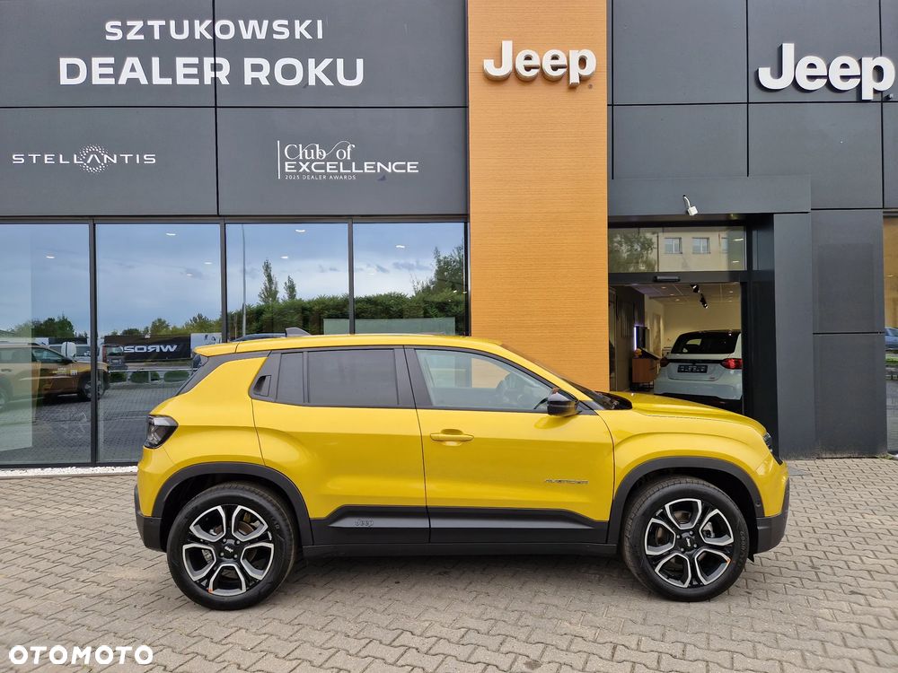 Jeep Avenger 54kWh Summit - 3