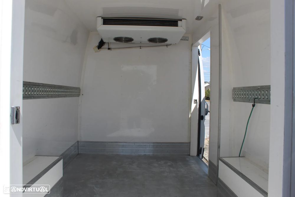 Opel Movano 2.2 BlueHdi L2H2 // CONGELAÇÃO - 9