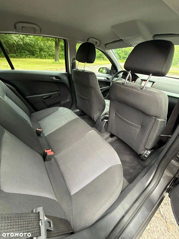 Opel Astra 1.6 NAVI - 13