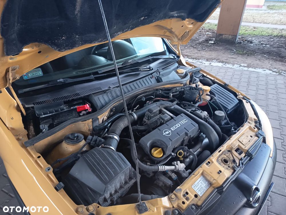 Opel Combo Tour Enjoy - 28