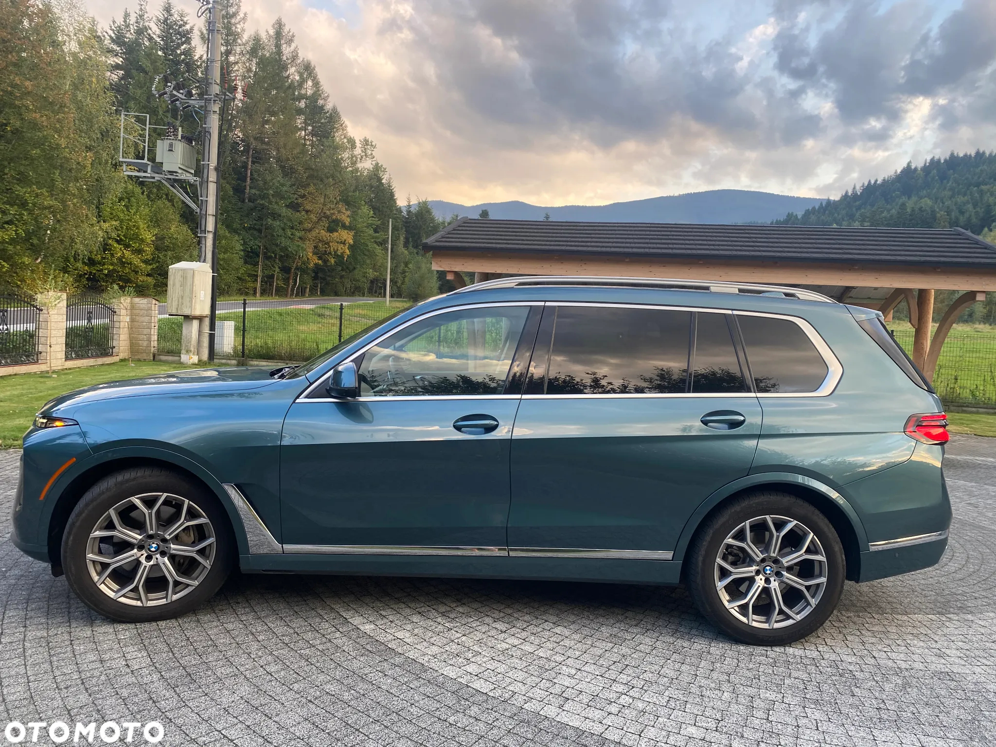 BMW X7 xDrive40i - 11
