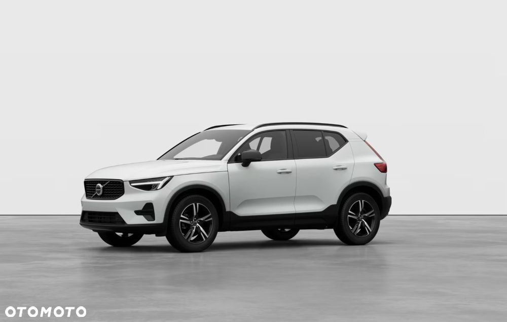 Volvo XC 40 B3 Plus Dark