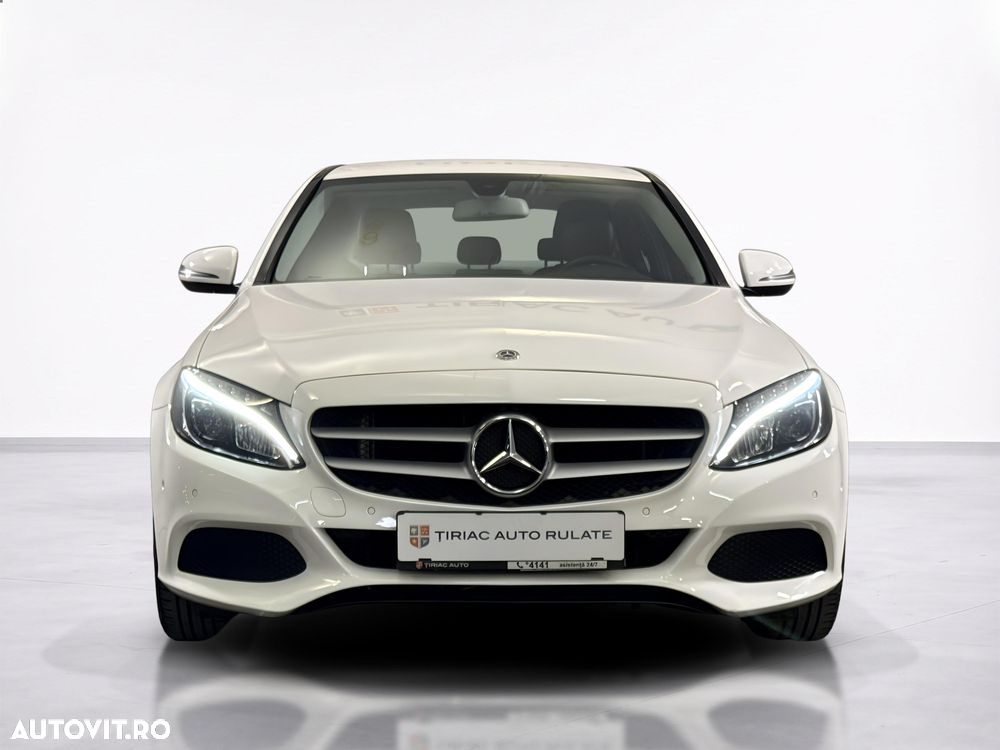 Mercedes-Benz C - 9