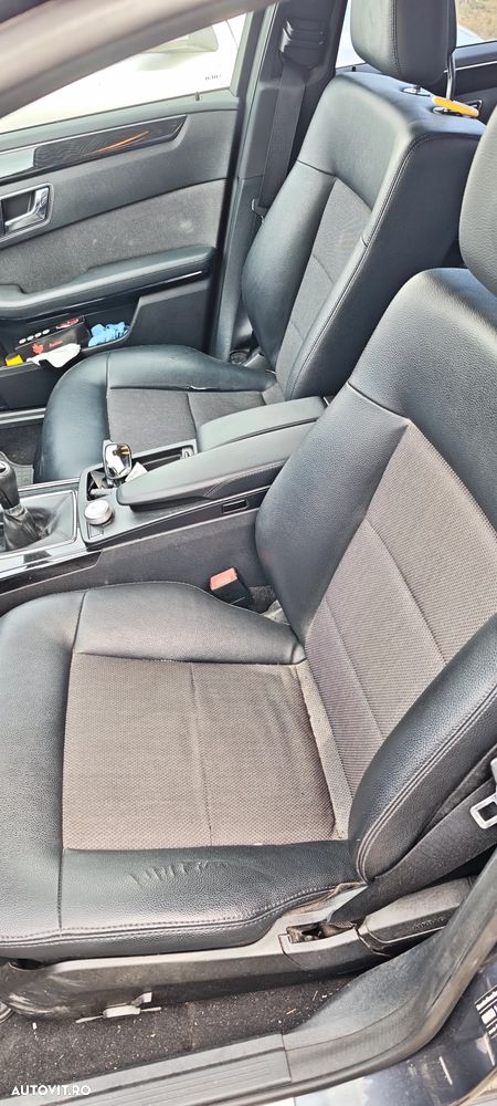 Mercedes-Benz E - 13