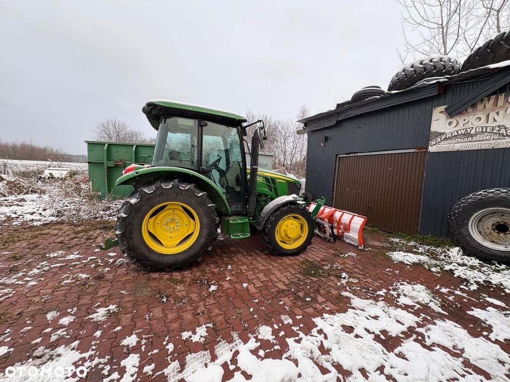 John Deere 5058e - 4