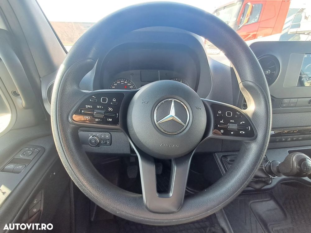 Mercedes-Benz SPRINTER 317D FURGON 2.0D 170CP MANUAL EURO 6 - 14