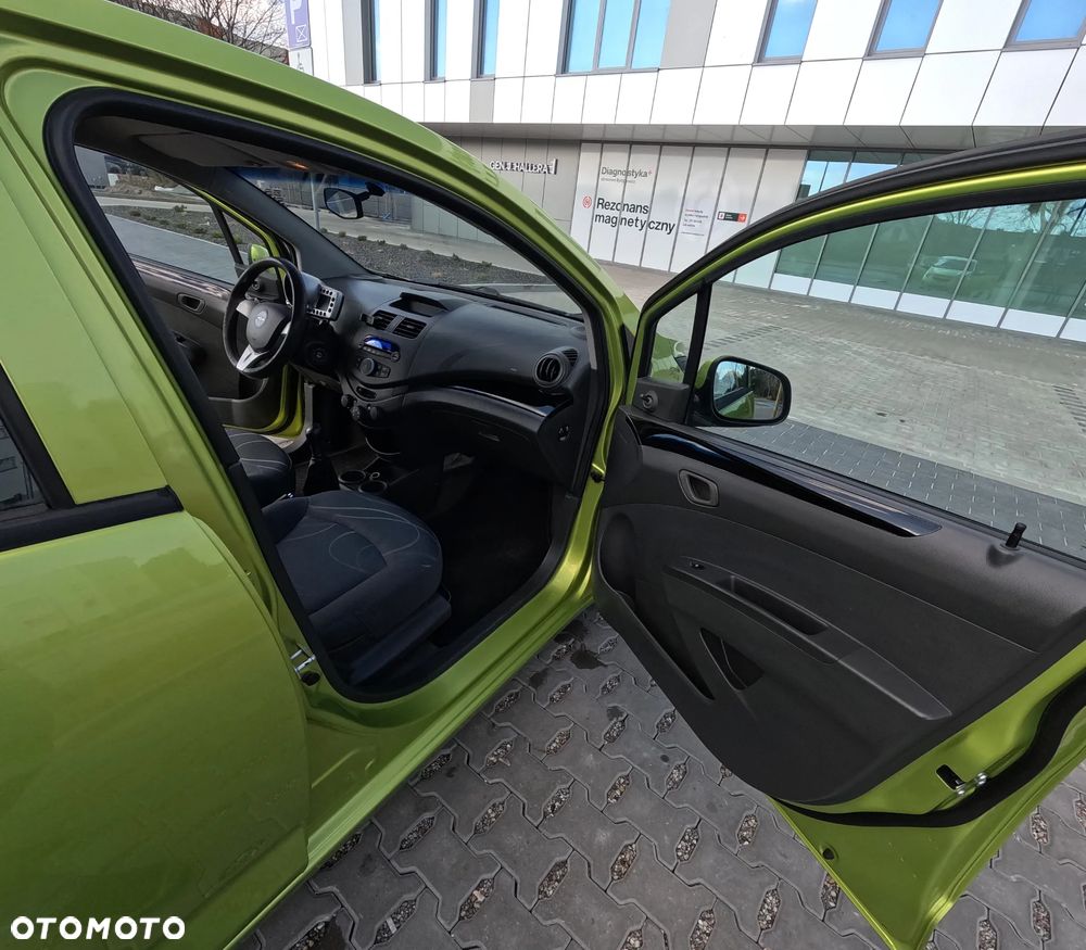 Chevrolet Spark 1.0 - 13