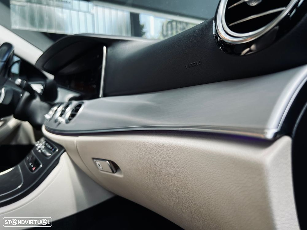 Mercedes-Benz E 300 de Exclusive Line - 31