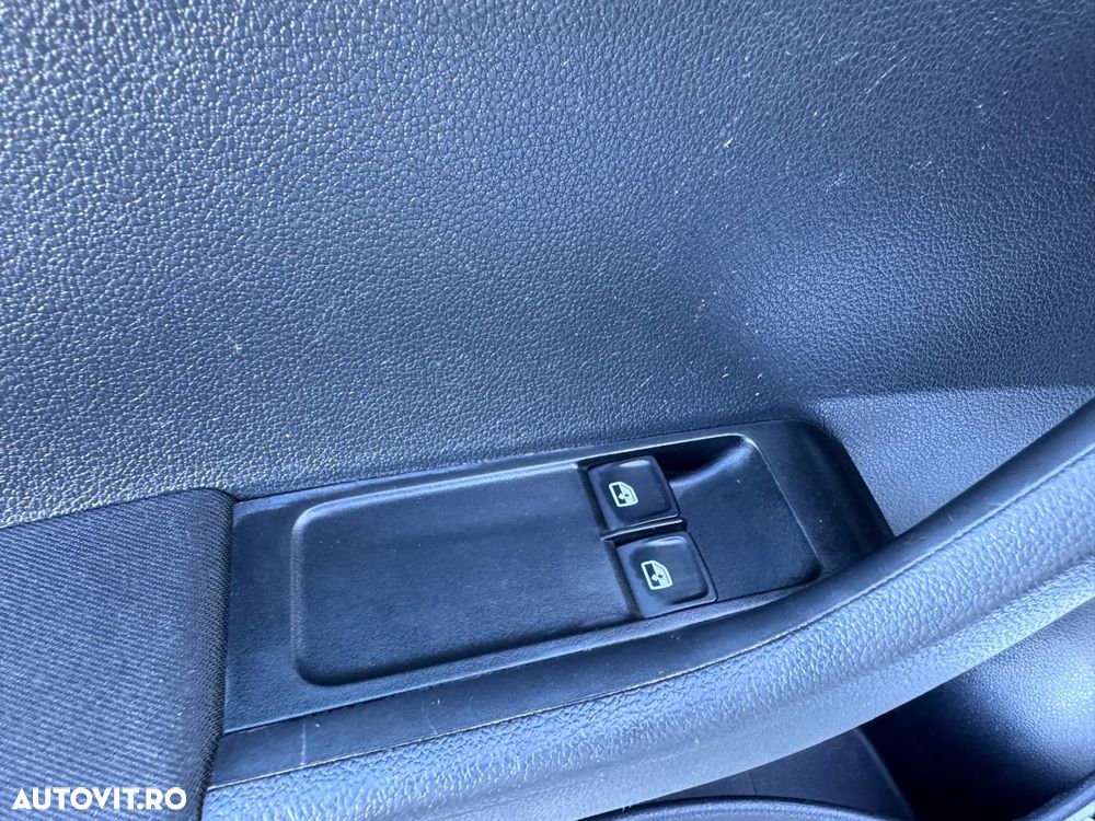 Skoda Fabia 1.0 MPI Ambition - 18