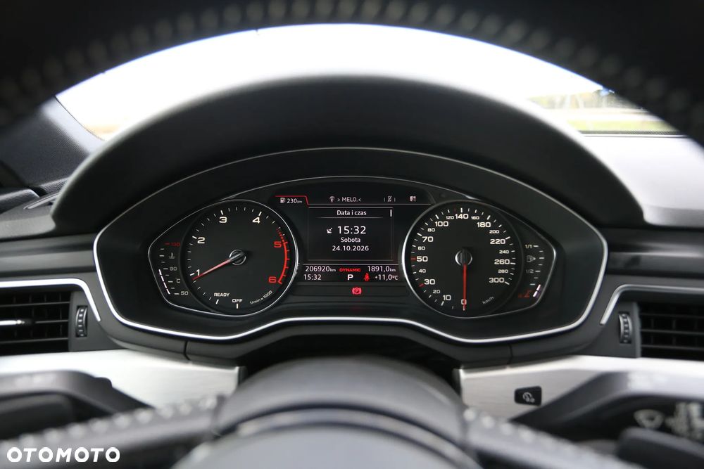 Audi A4 Avant 2.0 TDI Sport S tronic - 36