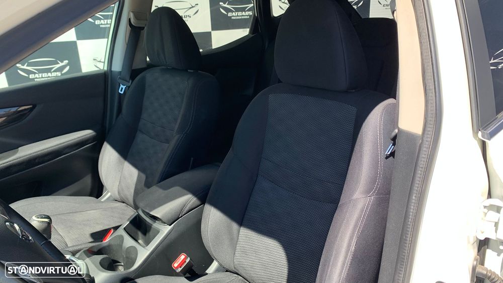 Nissan Qashqai 1.5 dCi N-Connecta - 7