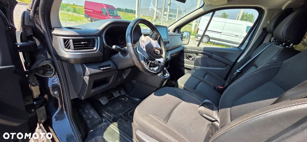 Renault Trafic 2.0 dCi Escapade - 11
