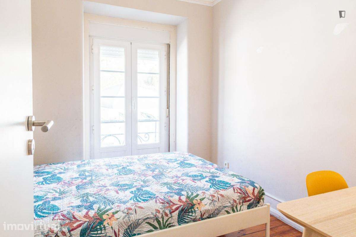 Quarto - localizado em Arroios Lisbon - Grande imagem: 2/10