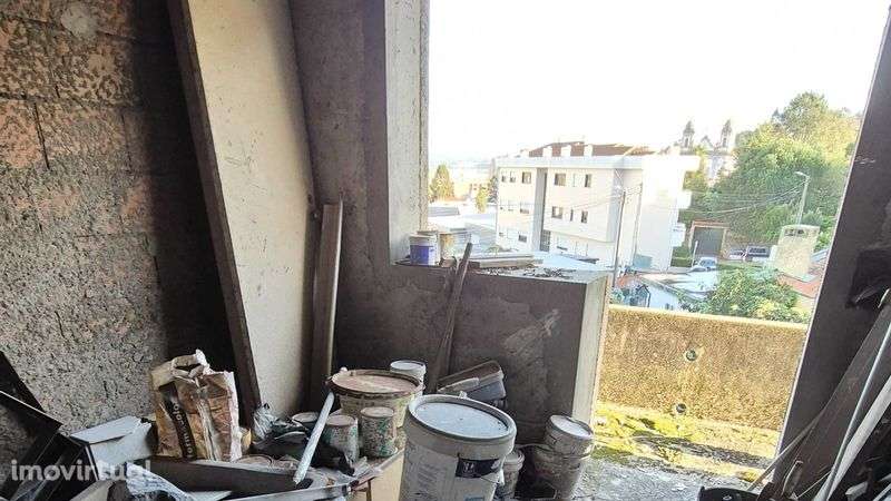 casa para restauro - Grande imagem: 3/8