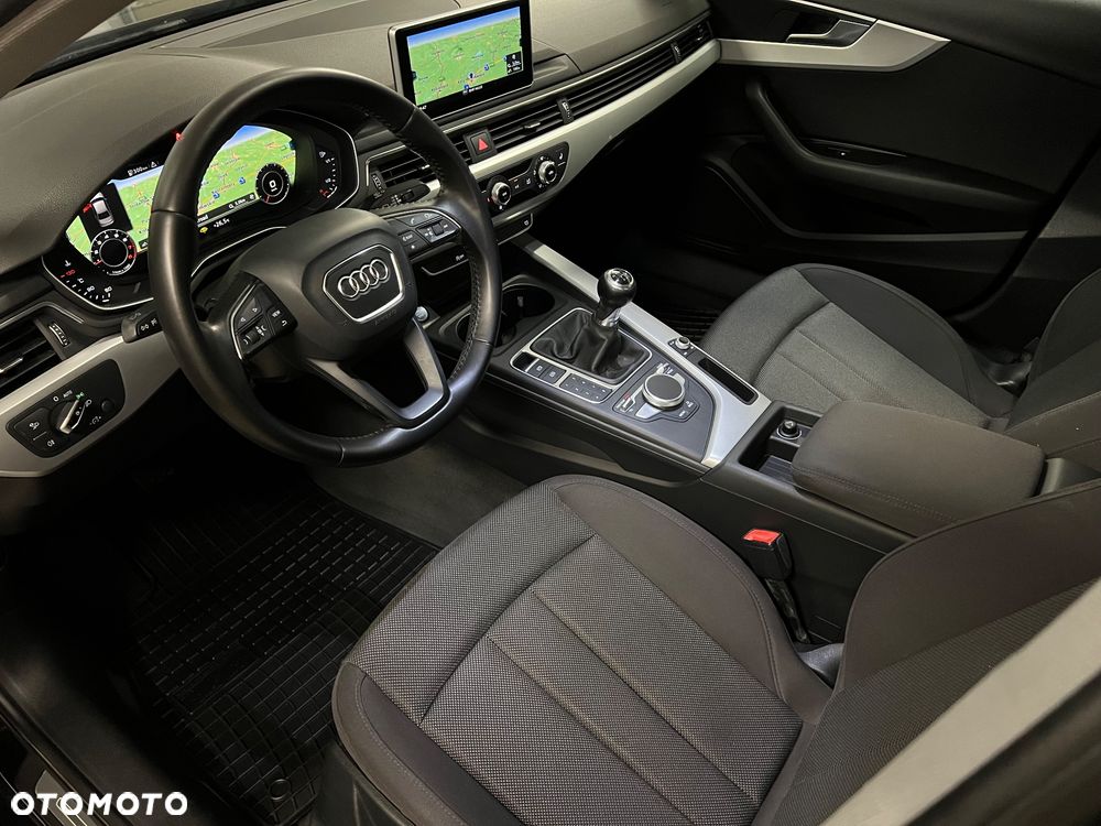 Audi A4 Limousine 1.4 TFSI Sport - 21