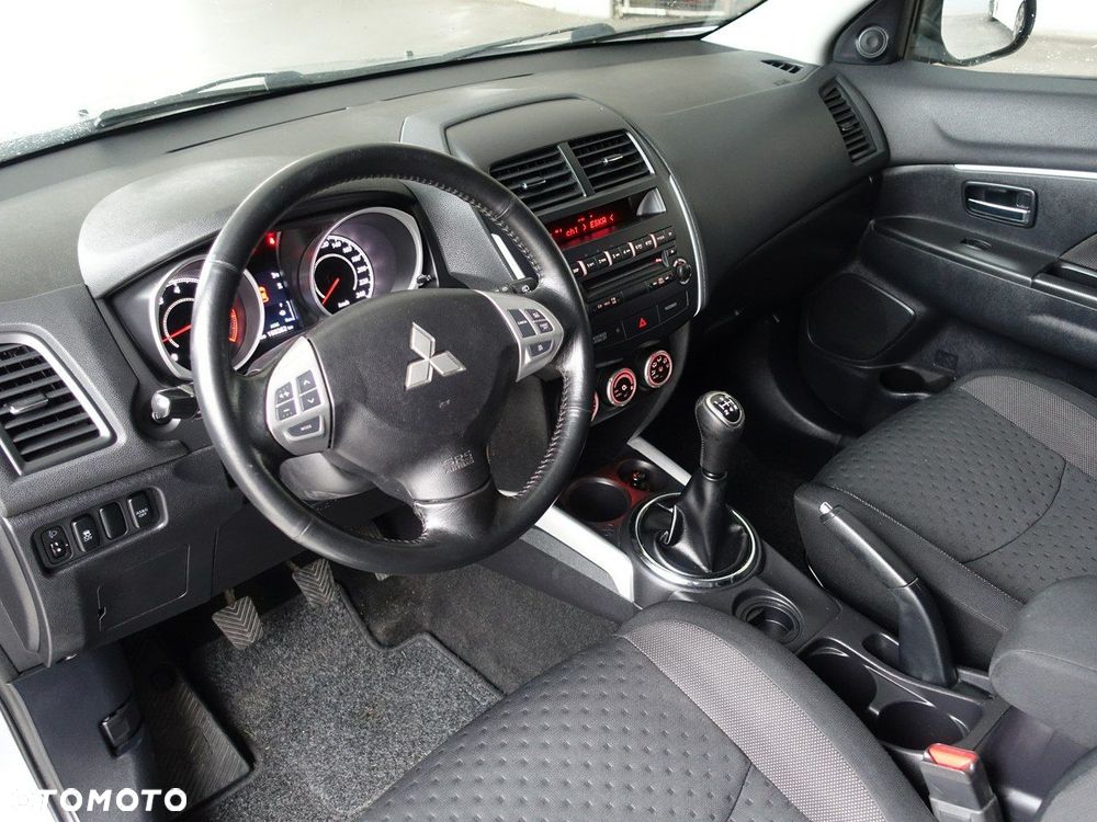 Mitsubishi ASX 1.6 2WD Invite - 13