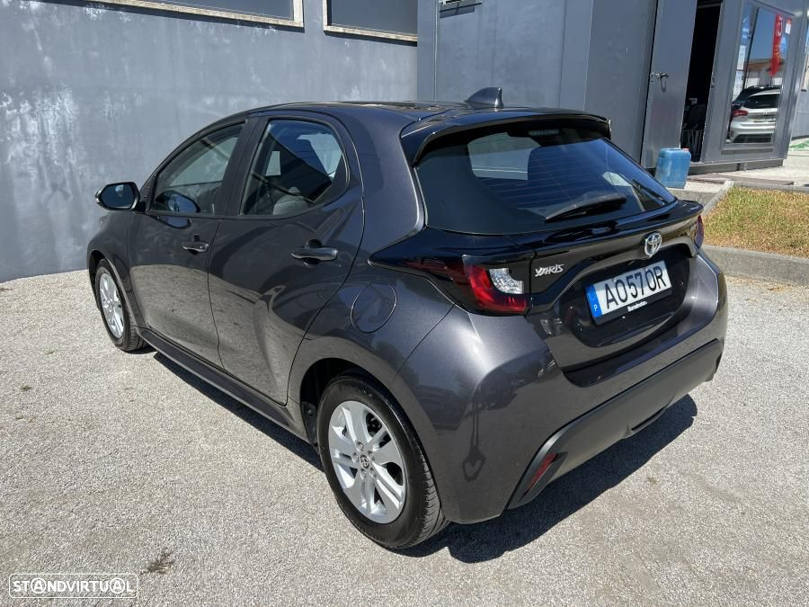 Toyota Yaris 1.5 HDF Comfort Plus - 4