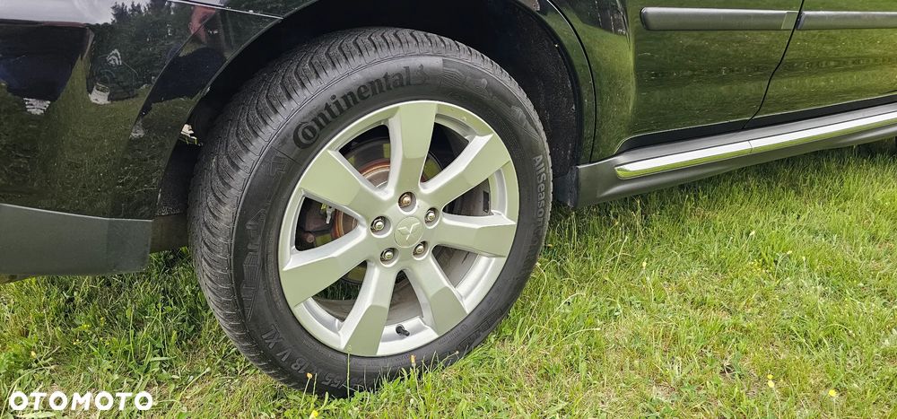 Mitsubishi Outlander 2.0 Intense NAVI 2WD EU5 CVT - 17