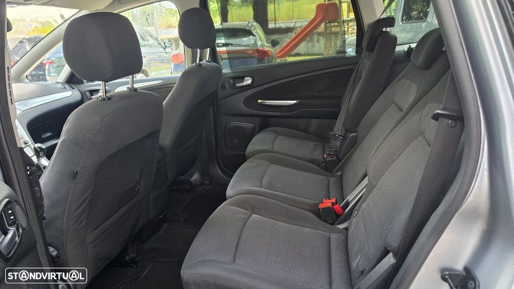 Ford S-Max 1.8 TDCi Trend 7L - 15