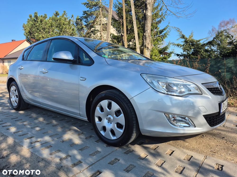 Opel Astra 1.6 Active - 10