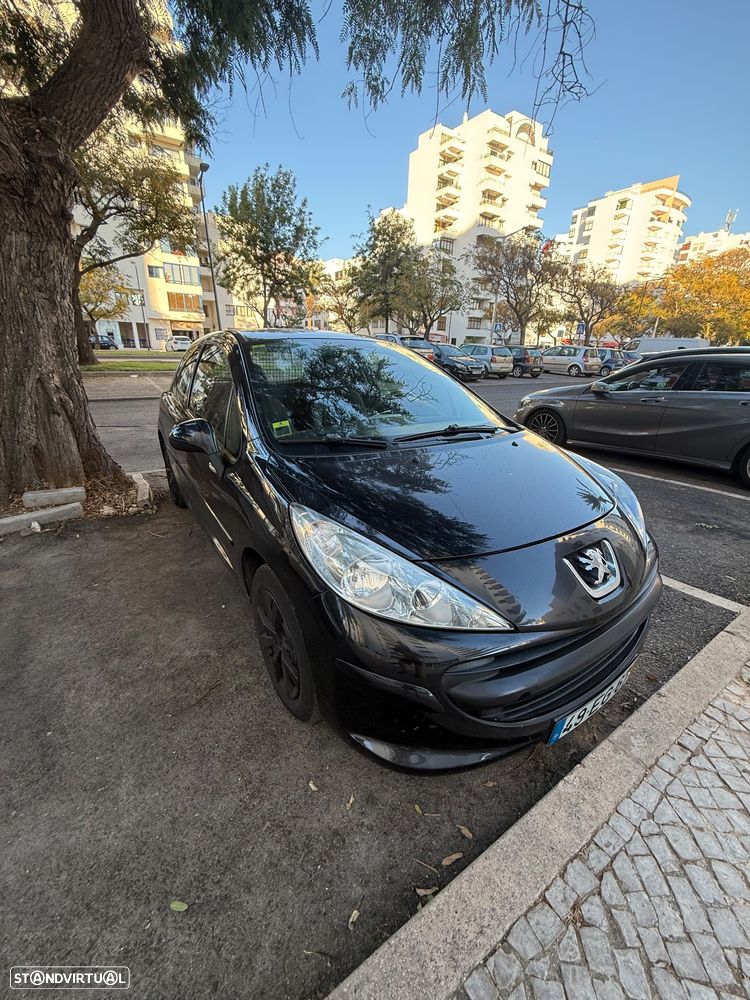 Peugeot 207 1.4 HDi Urban - 2