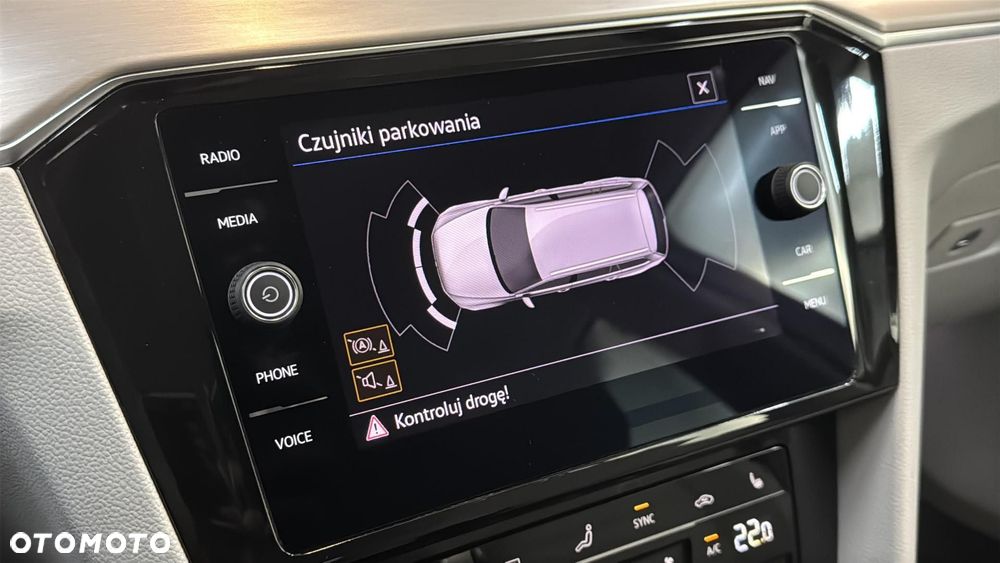 Volkswagen Passat Variant 2.0 TDI EVO Elegance DSG - 27