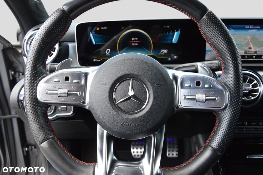 Mercedes-Benz Klasa A 35 AMG 4-Matic 8G-DCT - 16