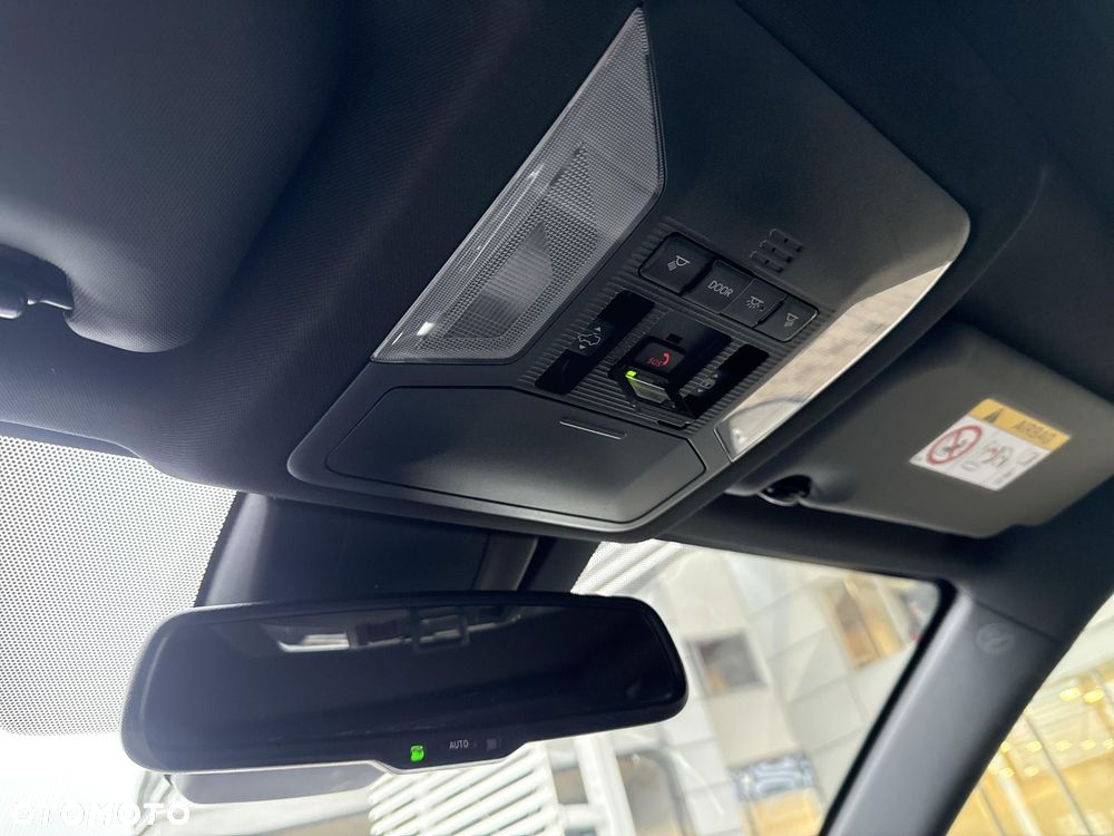 Toyota RAV4 2.5 Hybrid Selection 4x4 - 21