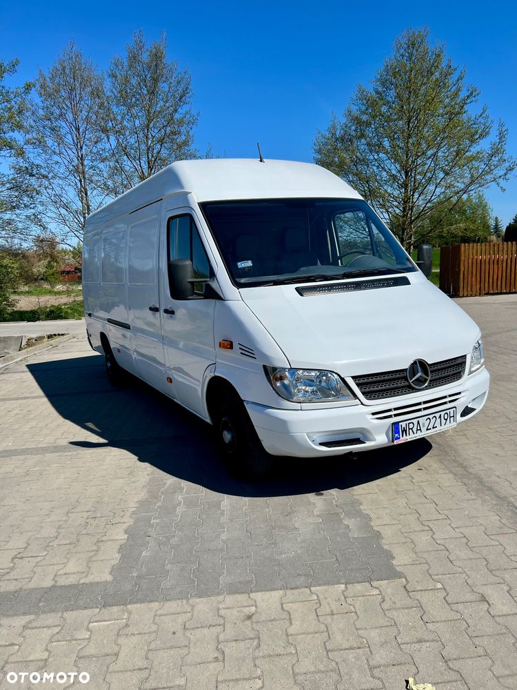 Mercedes-Benz Sprinter 906.255 - 11