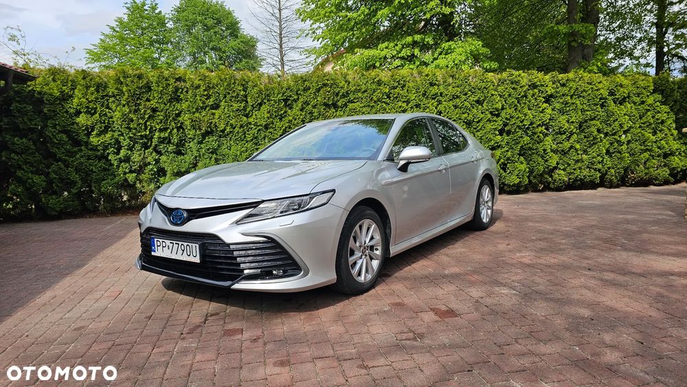 Toyota Camry 2.5 Hybrid Comfort CVT - 3