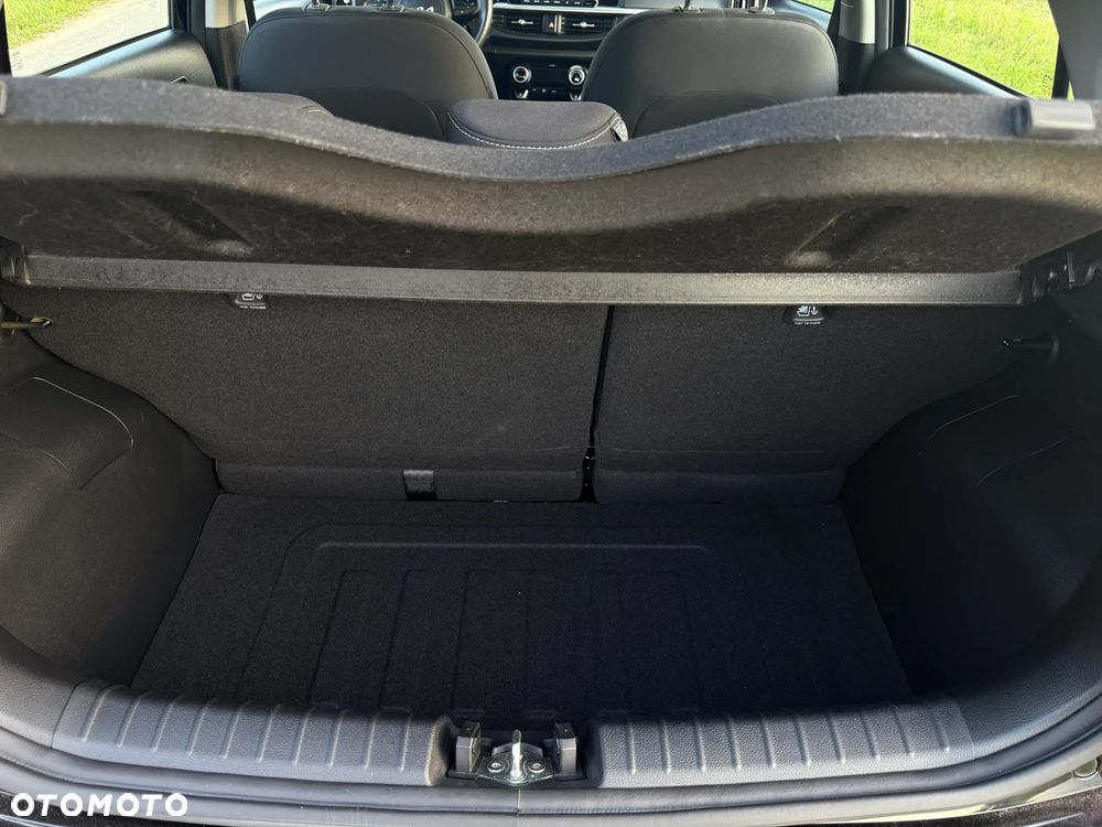 Kia Picanto 1.2 L - 17