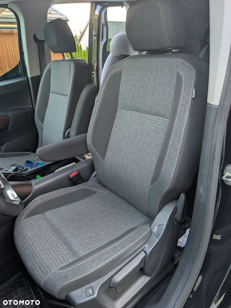 Peugeot Rifter 130 L1 EAT8 GT - 4