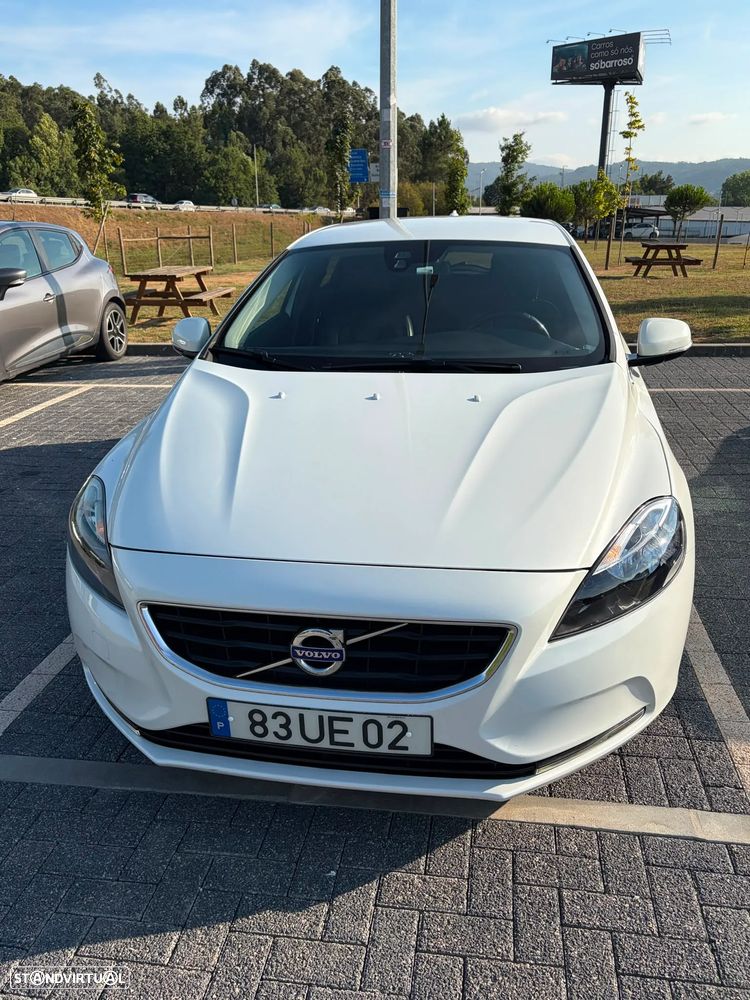 Volvo V40 D2 - 1