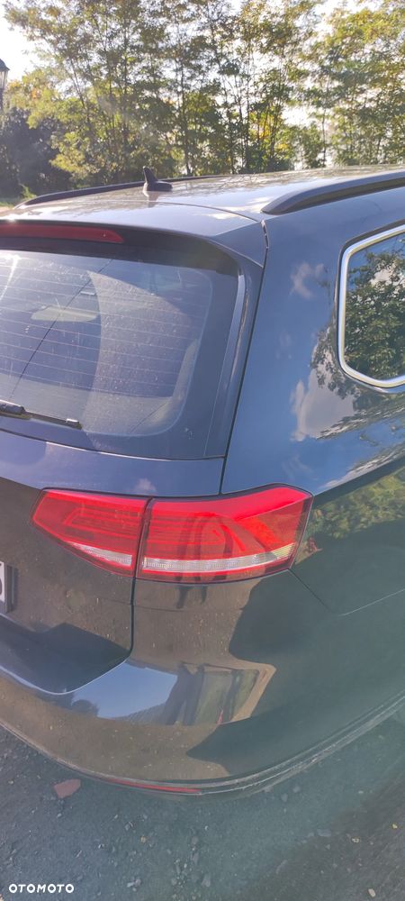 Volkswagen Passat 2.0 TDI BMT Comfortline - 10