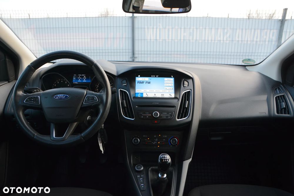 Ford Focus - 16