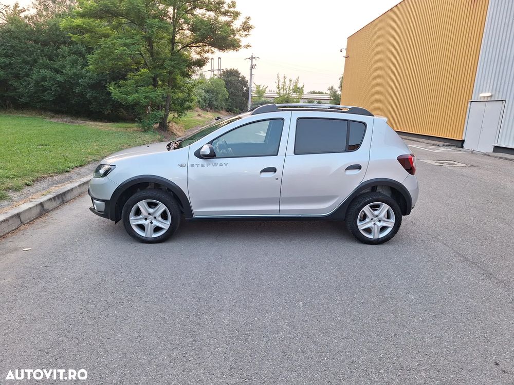 Dacia Sandero Stepway TCe 90 Prestige - 28
