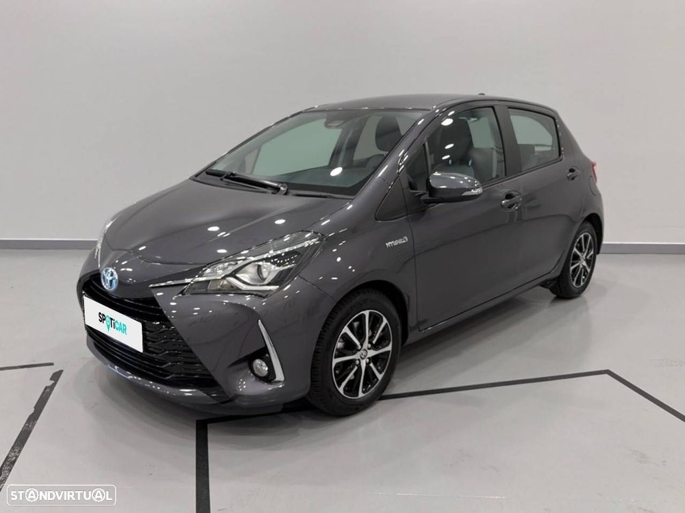 Toyota Yaris 1.5 HSD Exclusive - 1