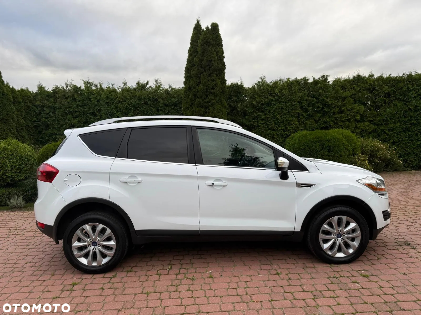 Ford Kuga 2.0 TDCi 4x4 Titanium - 7