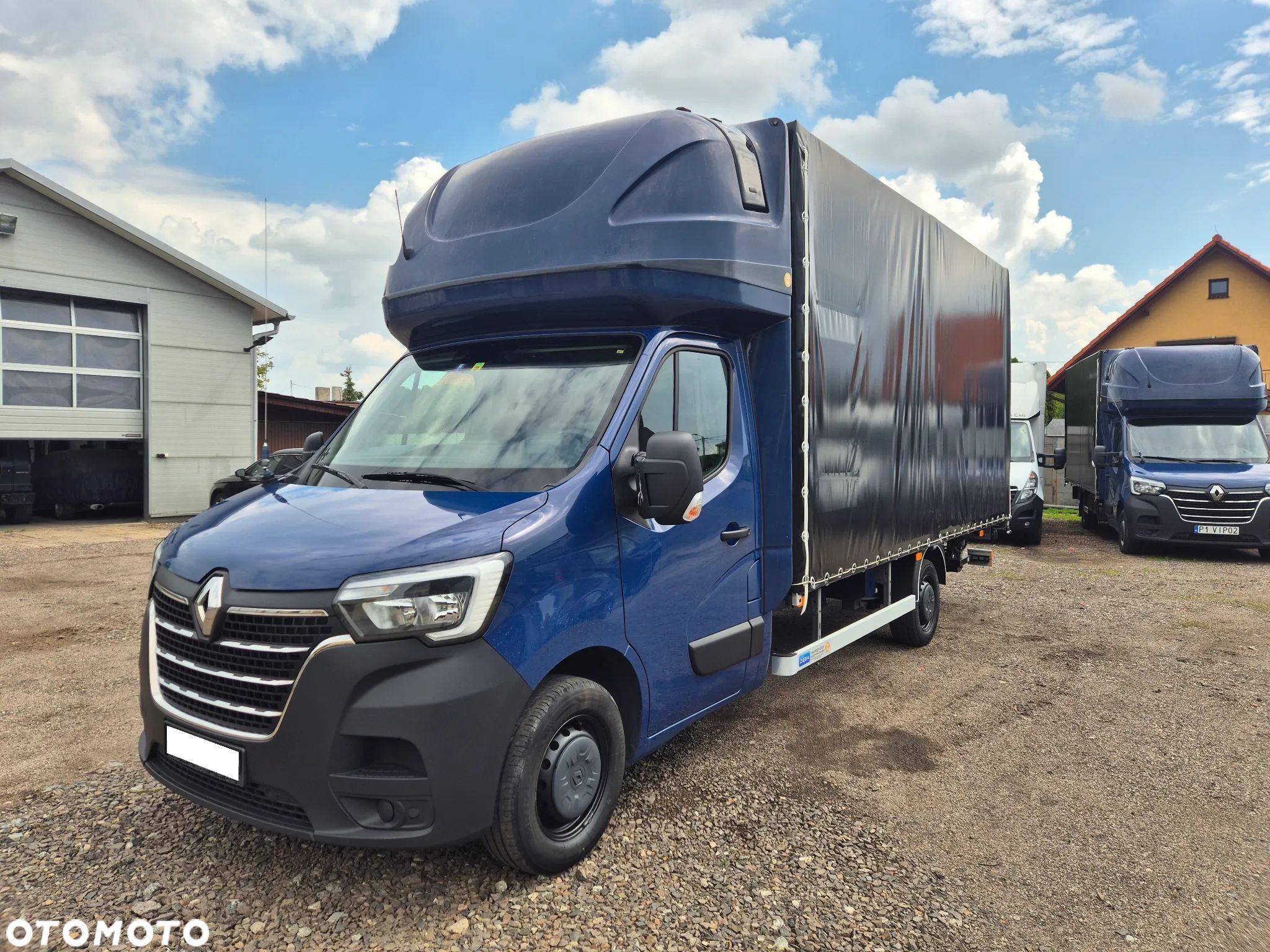 Renault MASTER 10EP WINDA DHOLLANDIA BAR 750KG PLANDEKA 2.3 165KM SERWIS ZADBANY PODUSZKI FV23% KLIMA WEBASTO BEZWYPADKOWY NAWIGACJA - 1