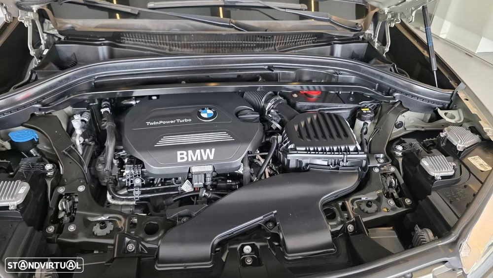 BMW X1 18 d sDrive Auto Line Sport - 27