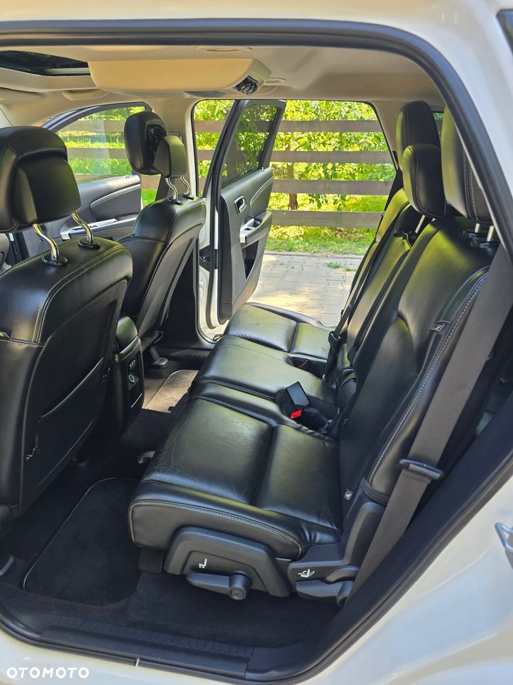 Fiat Freemont 2.0 Multijet Lounge AWD - 23